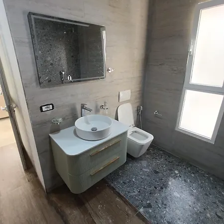 Peleus Mjull-Bethore